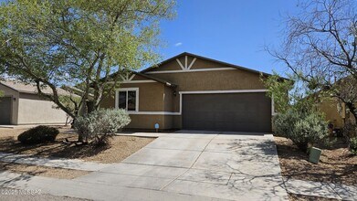 Building Photo - Rancho Valencia 3 bedroom, 2 bath unfurnished home.