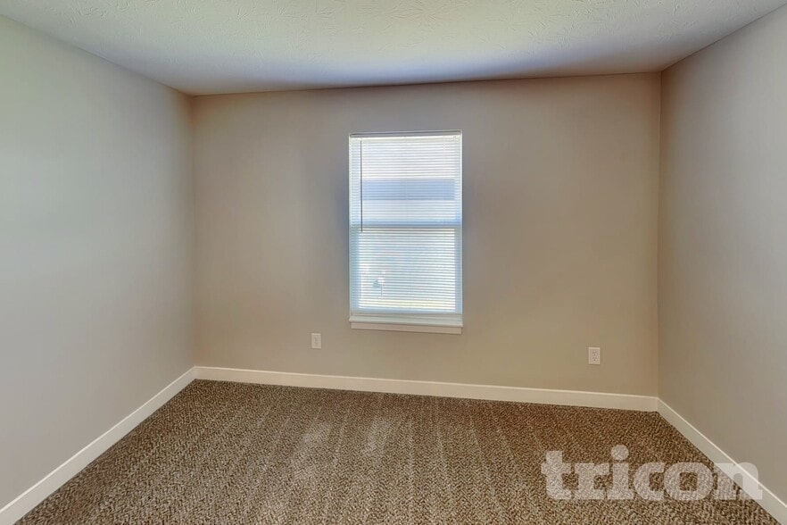 Building Photo - 2069 S Copperstone Dr