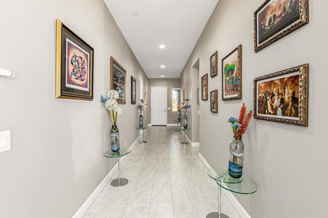 Building Photo - 7611 E Camino Vivaz