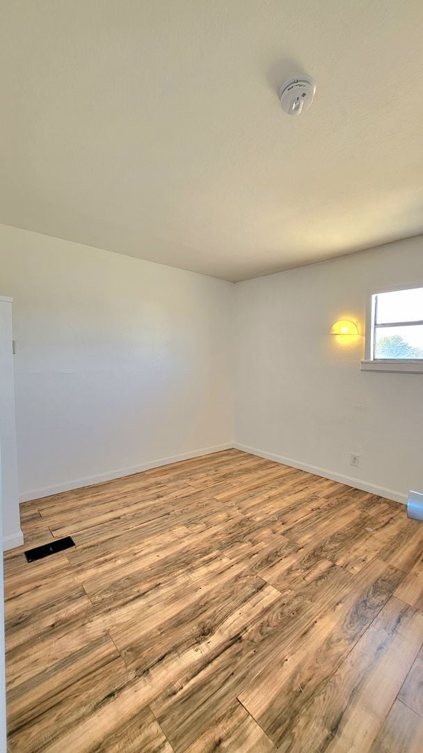 Building Photo - CAL VEGAS RANCHOS - W. Irons