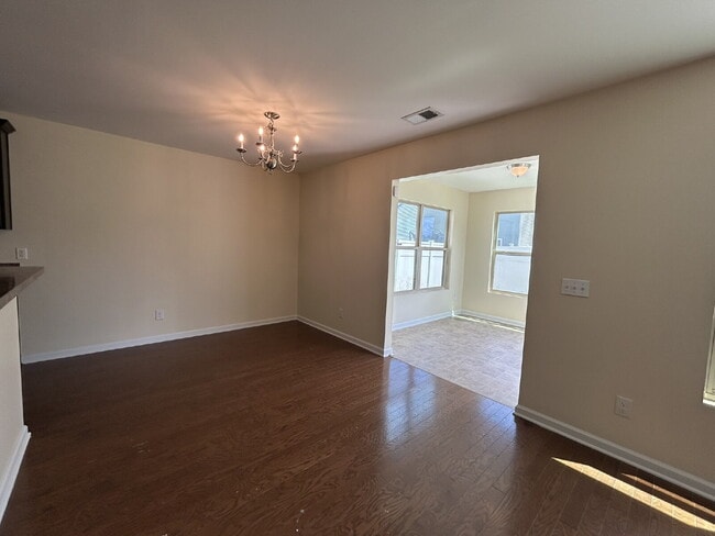 Building Photo - Home for Rent