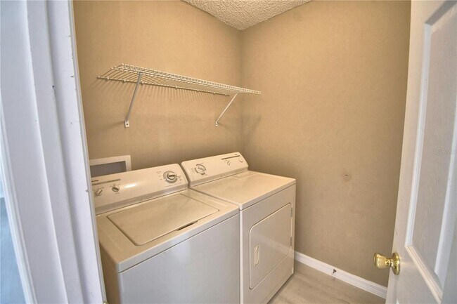 Building Photo - 116 Briarcliff Dr