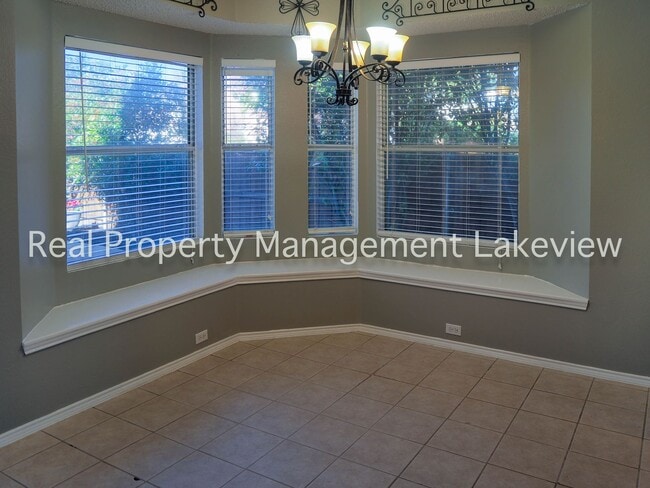 Building Photo - 7500 Waterside Pl