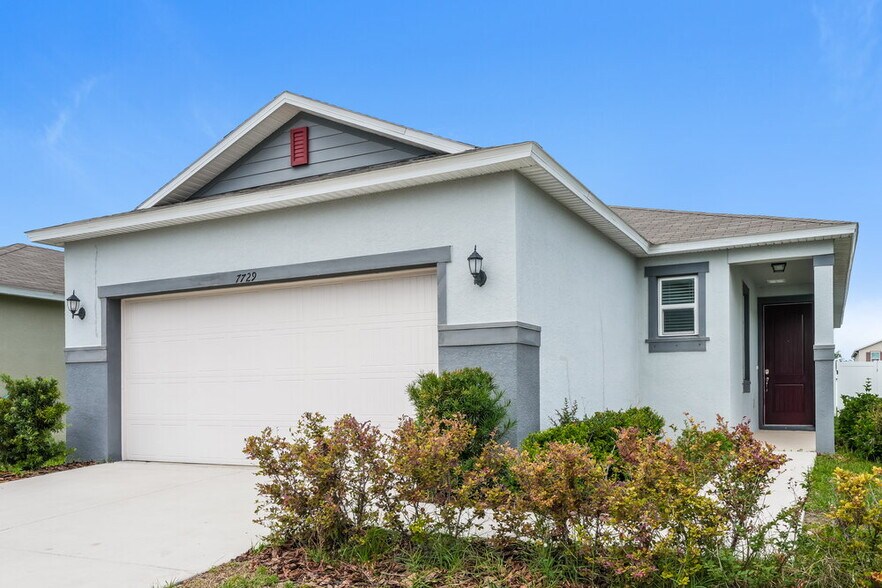 Building Photo - 7729 Sunshine Bridge Ave