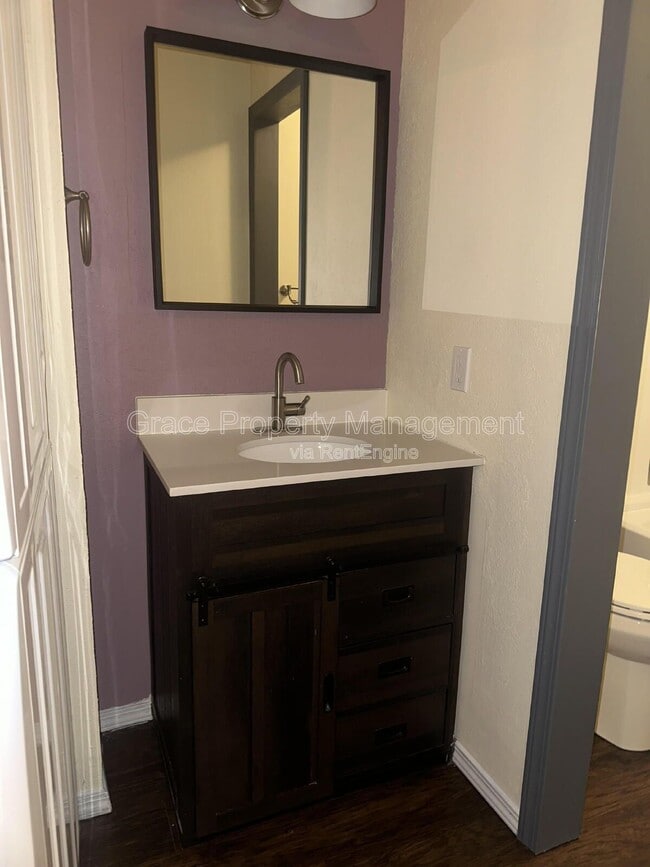 Building Photo - 3121 S Tamarac Dr