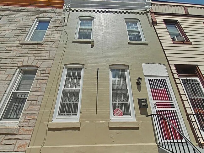Primary Photo - Delightful 5BR 3BA Townhome near Temple Un...
