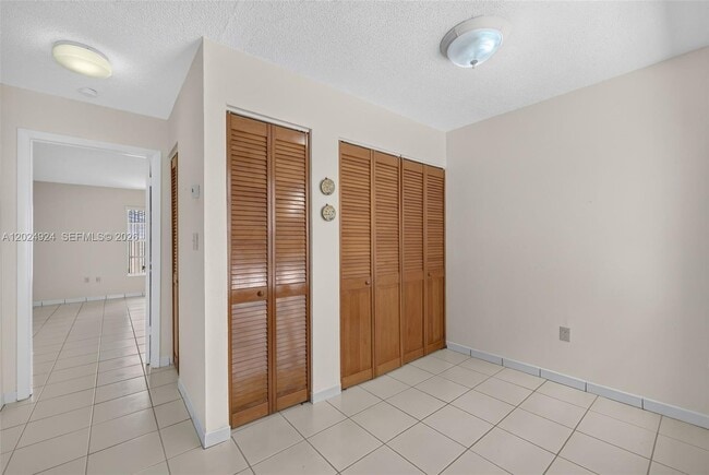 Building Photo - 13440 SW 28th St