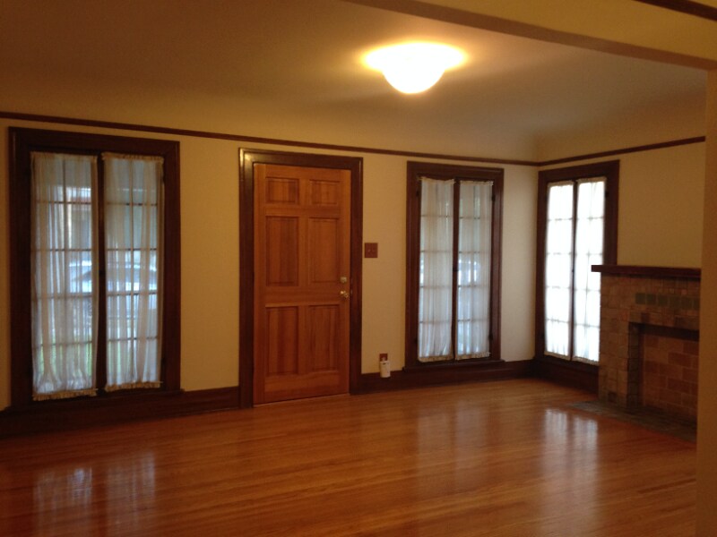 Building Photo - 1803 Orchard Ave