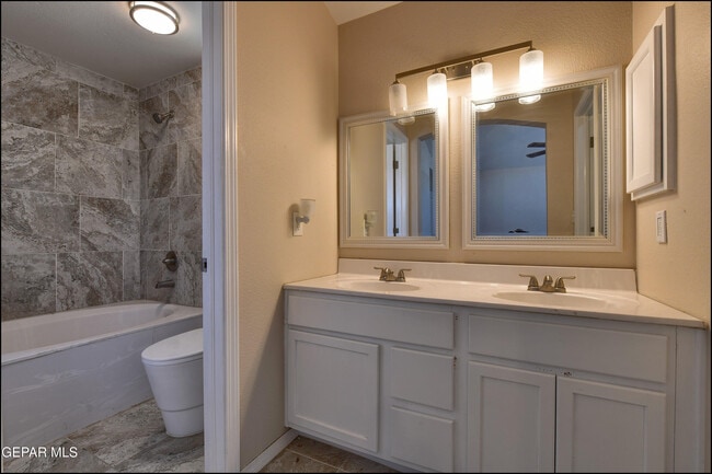 Building Photo - 10397 Carter Scott Pl