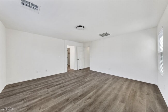 Building Photo - 10822 Hunters Green Ave