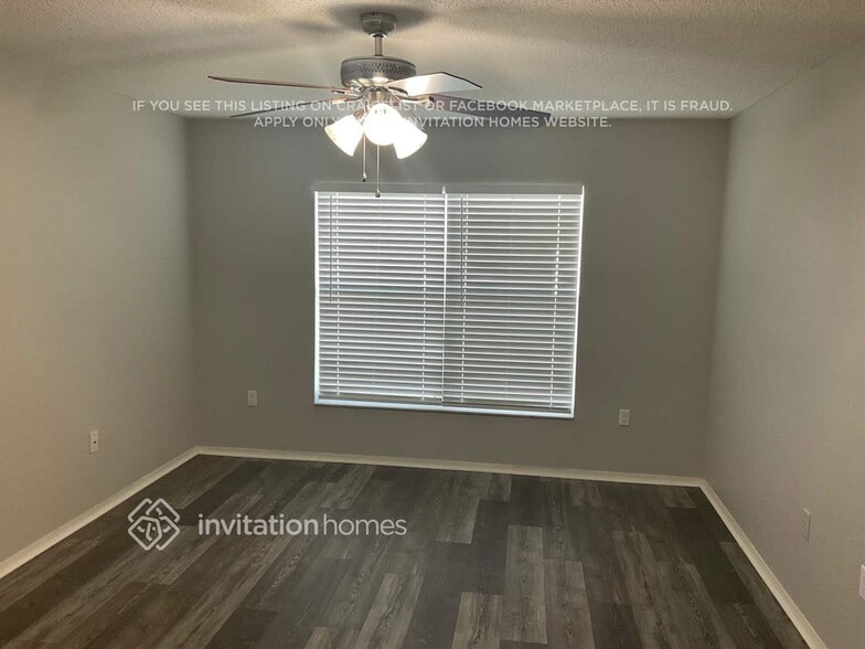 Building Photo - 3924 Talon Crest Dr