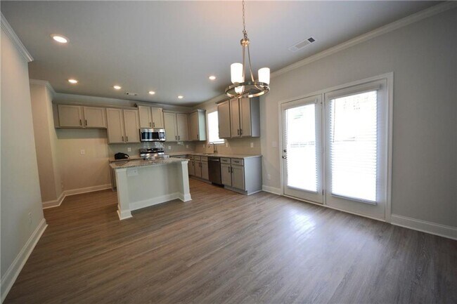 Building Photo - 7243 Millbrae Walk