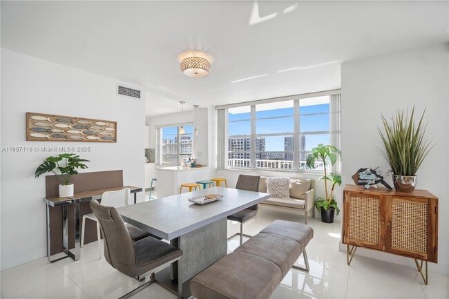 Building Photo - 2851 NE 183rd St