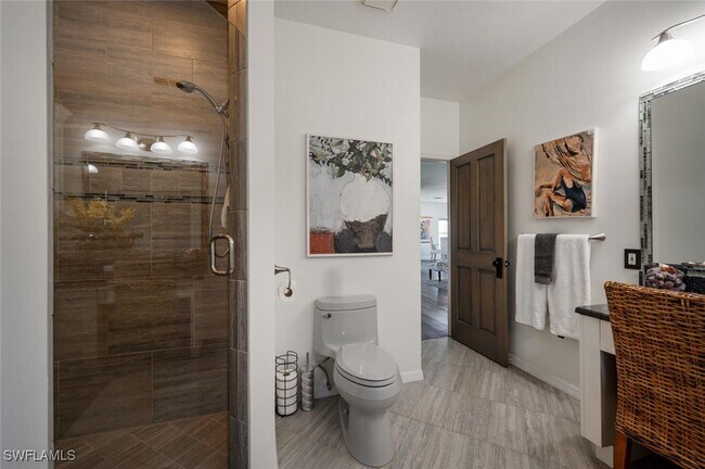 Building Photo - 3858 Riviera Cir