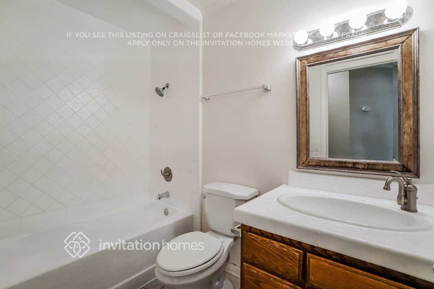 Building Photo - 27837 Ridgegrove Dr
