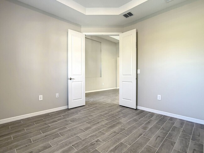 Building Photo - Crestview New Build Single Family Home