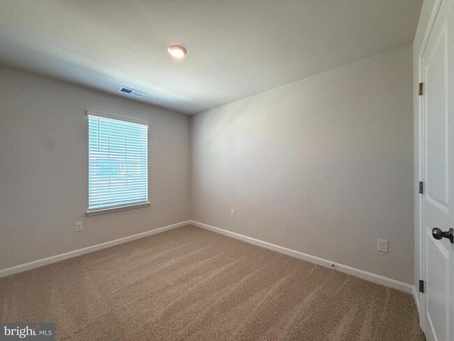 Building Photo - 223 Orpington Dr