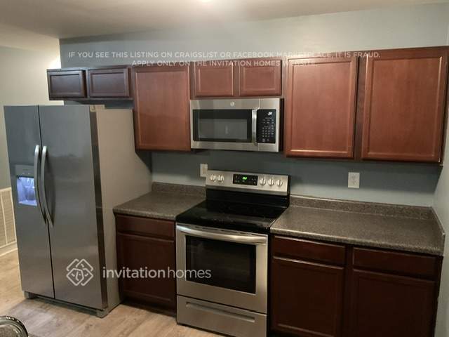 Building Photo - 1000 Navaho Trail