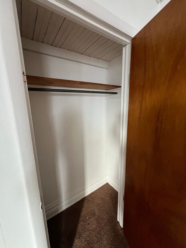 Building Photo - 201 Nashville Blvd