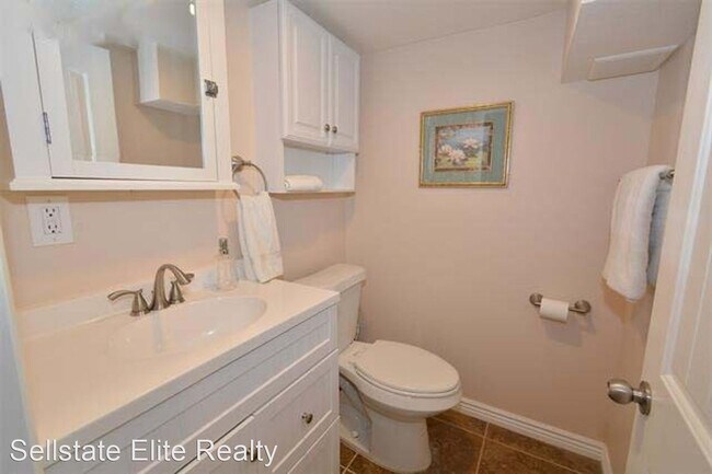 Building Photo - 4 br, 3 bath House - 1622 Marquita Ave