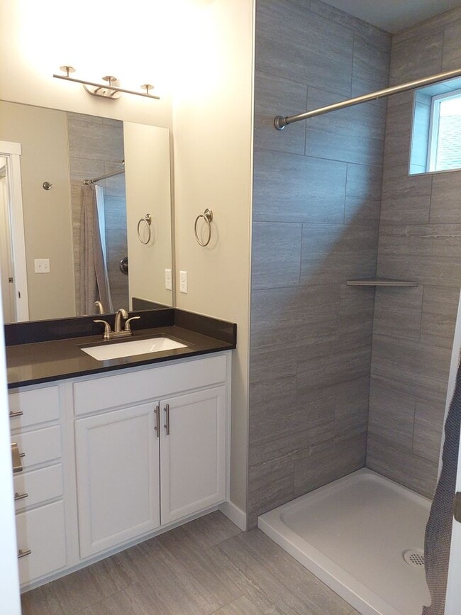 Building Photo - Beautiful Three Bedroom In Ferndale