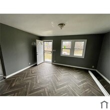 Building Photo - 26089 Lehigh St