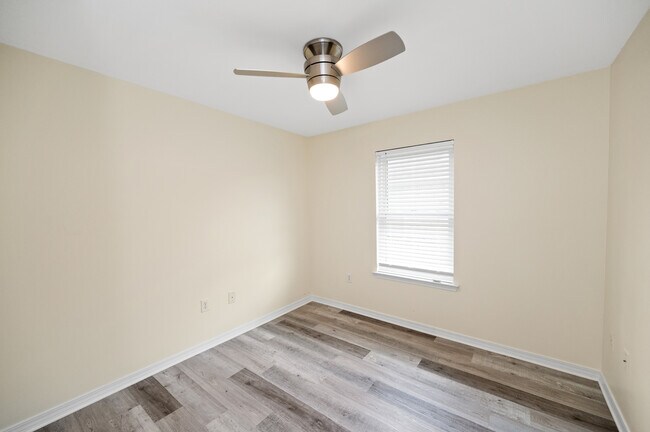 Building Photo - 25930 Overton Dr