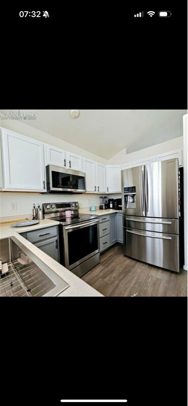 Building Photo - 4569 Tetman Ln