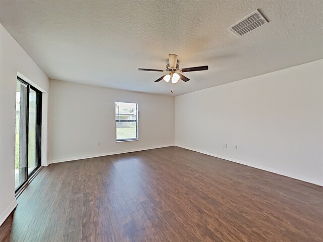 Building Photo - 1114 Brenton Leaf Dr