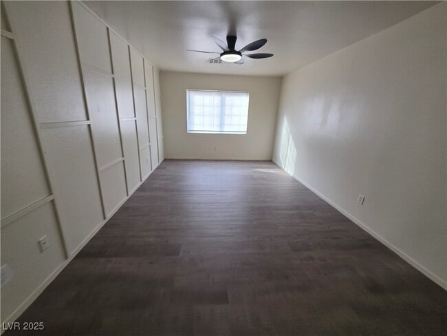 Building Photo - 8453 Vast Horizon Ave