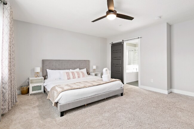 Building Photo - 9721 Fira Ln