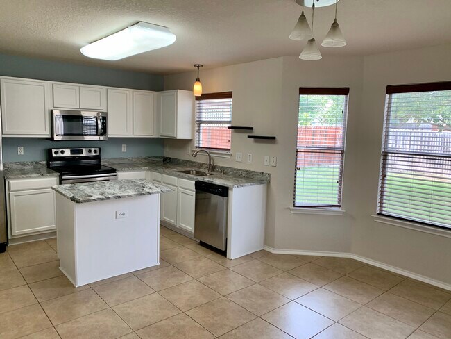 Building Photo - 10219 Roseangel Ln