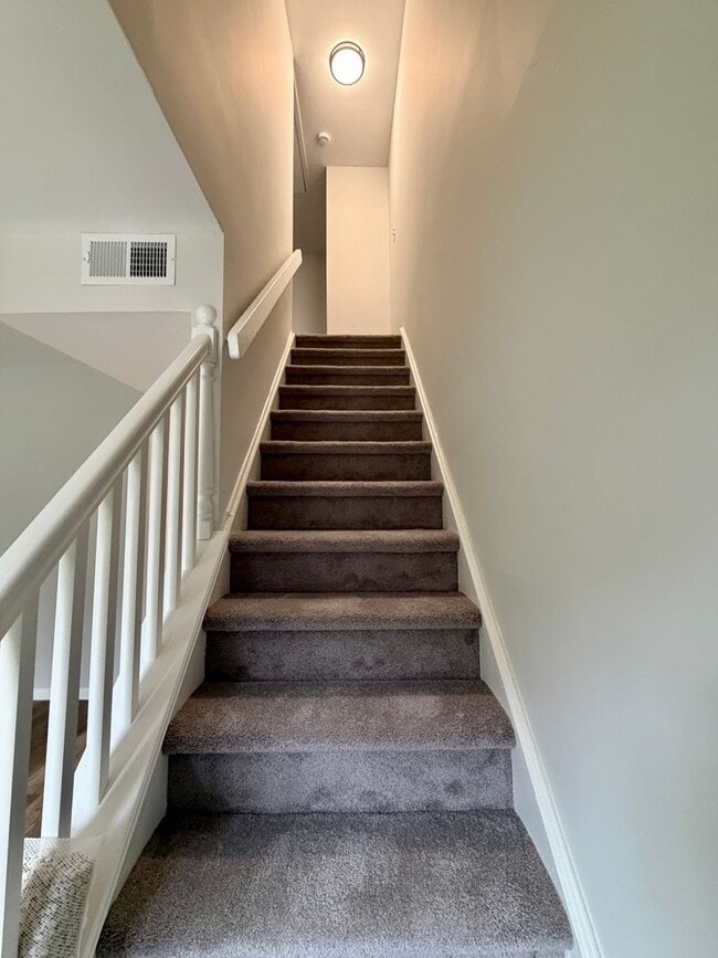 Building Photo - Move in Ready Home Now Available!