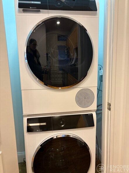 Building Photo - 195 Commonwealth Ave