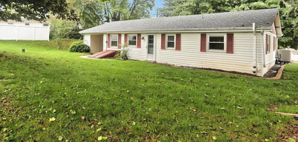 Rear - 407 Mount Allen Drive