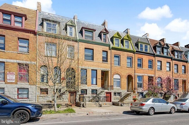 Building Photo - 1625 St Paul St