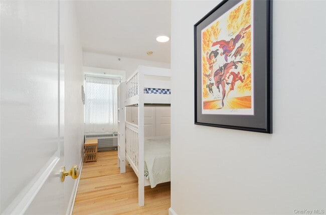 Building Photo - 260 Dune Rd