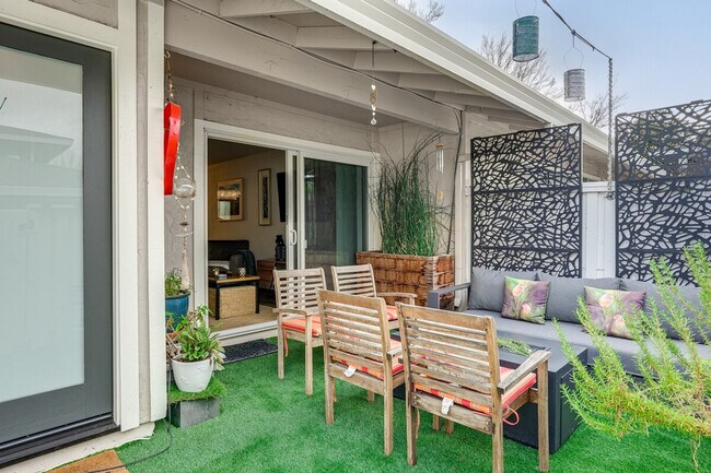 Building Photo - 46 Belvedere Ct