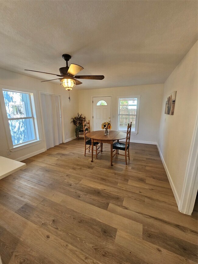 Building Photo - 3126 Ohio St