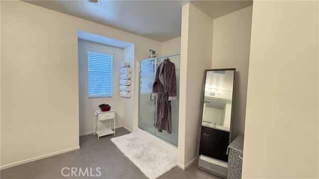 Building Photo - 4424 Lilac Cir