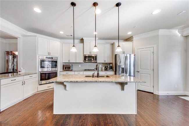 Building Photo - 2616 Vintage Dr