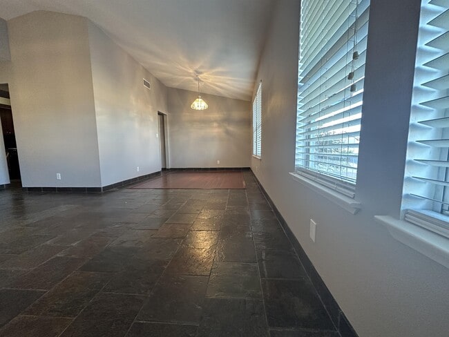 Building Photo - 8745 Isola Dr