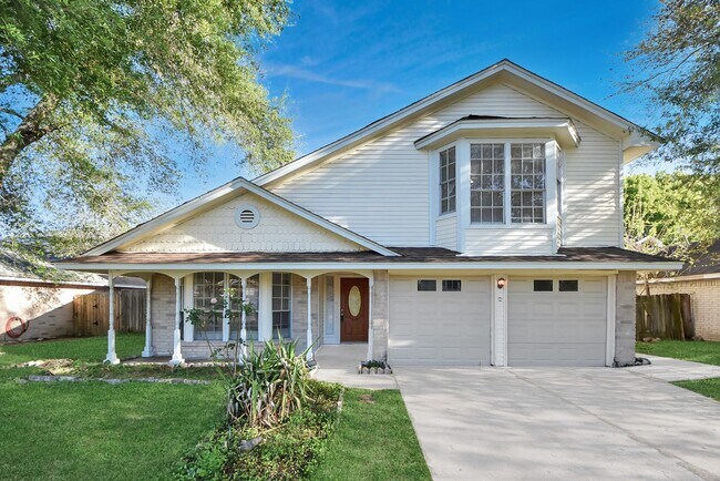 Building Photo - 15614 Barbarossa Dr