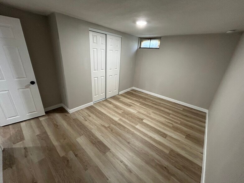 Downstairs Office - 332 W Greta Ave