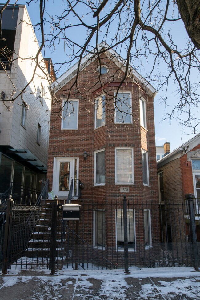 Building Photo - 1531 N Paulina St