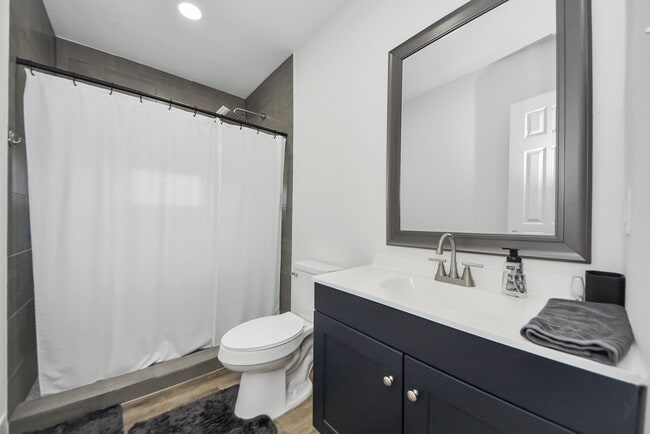 Building Photo - 3029 Beulah St