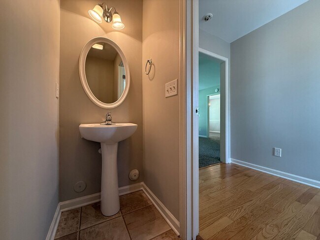 Building Photo - 5813 Huckleberry Ct
