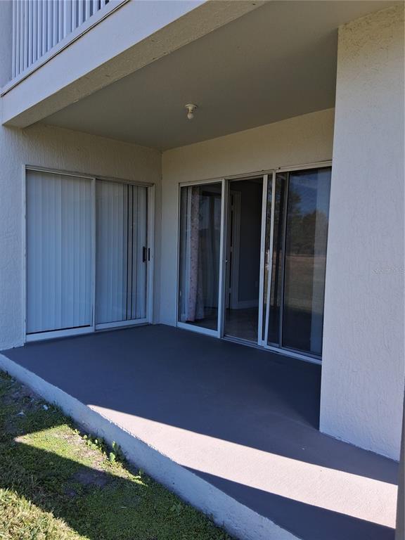 Building Photo - 13827 Fairway Island Dr