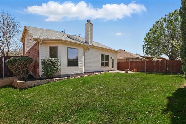 Building Photo - 400 Crossbill Ln