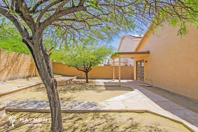 Building Photo - 3-Bedroom Home in Buckeye, AZ
